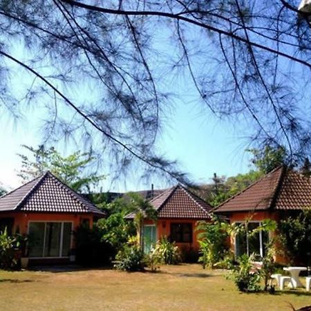 Monkey Dive Hostel Khaolak Khao Lak Extérieur photo