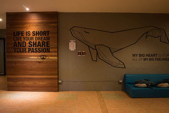Monkey Dive Hostel Khaolak Khao Lak Extérieur photo
