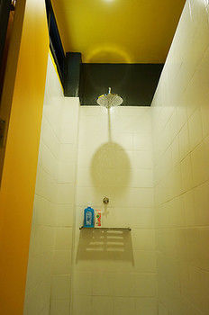 Monkey Dive Hostel Khaolak Khao Lak Extérieur photo